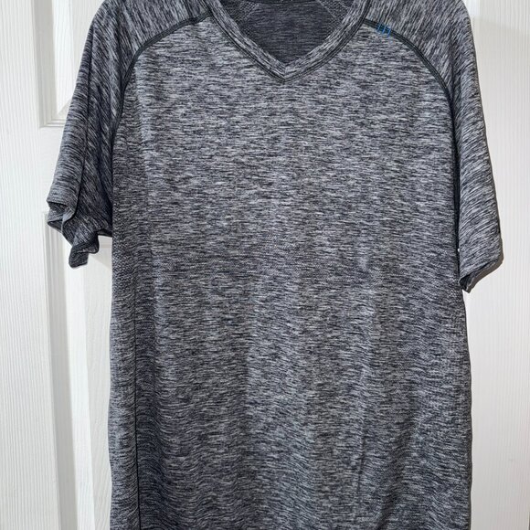 LOT of 8 MENS Lululemon Metal Vent Tech Short Sleeve Shirts - Picture 1 of 13